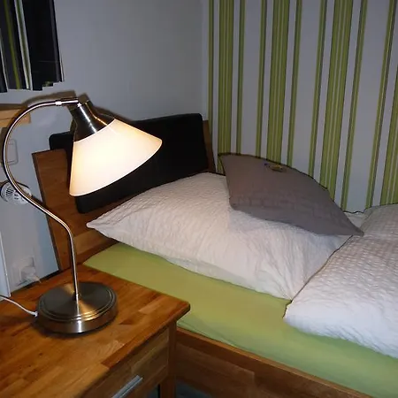 Zur Hessischen Schweiz 3*